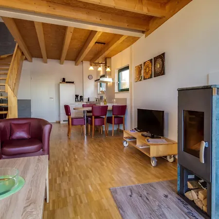 Lagovida Hafenhaus B Am Stoermthaler Casa vacanze Grosspösna